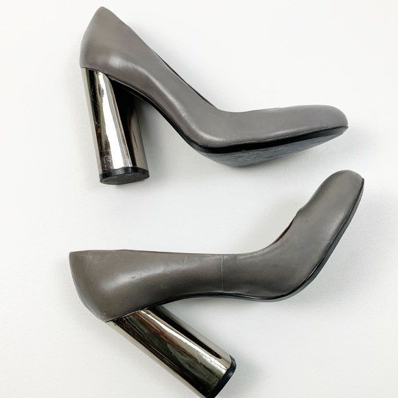 silver round toe heels